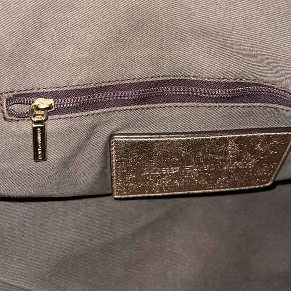 Dolce Cabanna preloved excellent condition bag has a strap leopard print. - Picture 6 of 16